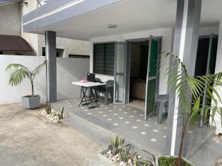 Villa meublée Cotonou fidjrosse 05 min de la plage - Cotonou - 8