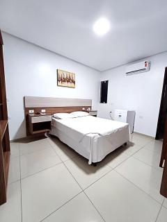 Bara's Hotel - 9