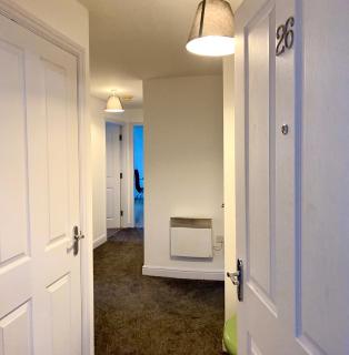 The Comfy Flat- Modern & Bright 2 Bedrooms Apartment - Liverpool - 7