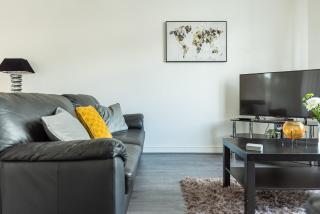 Beautiful 3 bedroom House near West Bromwich -contractors, Family, NHS - - 7