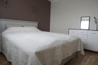 Pihtla tee külaliskorter 4 - Kuressaare - 7