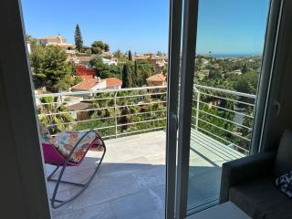Dream villa with heated swimming pool, jacuzzi - 1