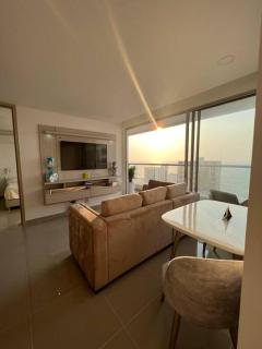 Apartamento Moderno y Lujoso con vista al Mar PISO19 - Cerca a la Ciudad Amurallada - 9