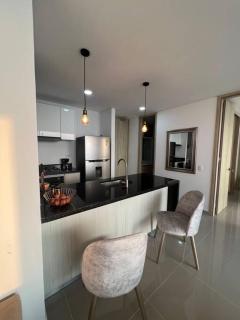 Apartamento Moderno y Lujoso con vista al Mar PISO19 - Cerca a la Ciudad Amurallada - Cartagena de Indias - 2