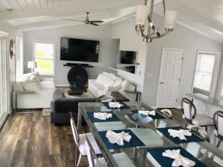 All Marshed Up - 1 block to Beach & Spectacular Marsh View - Surf City - 5