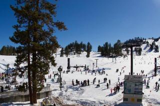 Modern hilltop cabin, 3 miles from Snow Valley - 3