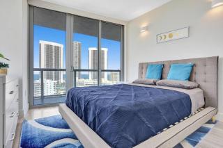 Luxury condo with ocean view 4Bedrooms 3Bathrooms - Hallandale Beach - 7