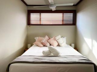 Bluff Beach House - 3