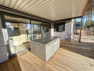 Chalet cosy avec terrasse, 6 couchages, piscine chauffée, proche plage et commerces - FR-1-361-477 - Jullouville-les-Pins - 7