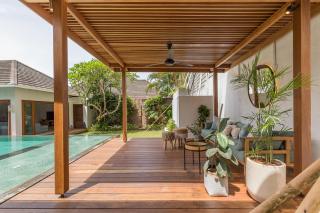 5 bedrooms villa 400m Berawa beach 12m Pool ! - Canggu - 2