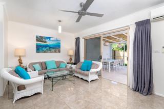 Seascape Holidays at Reef Terraces on St Crispins - Port Douglas - 0