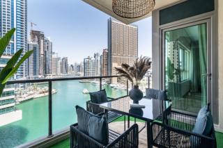 Luxurious Style 2BR in Dubai Marina w/ Yacht View - Dubai - 4