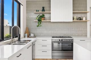 Once Upon A Tide Linen included - 5