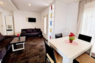 Nice apartment with parking in Berlin 4 - 0