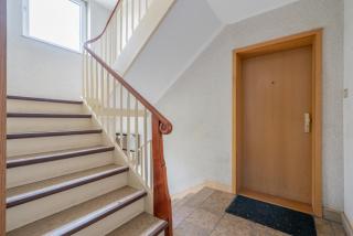 Private Apartment Smoker - 4