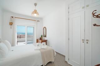 Costa Beach Apartment by The Portuguese Butler - Costa da Caparica - 9