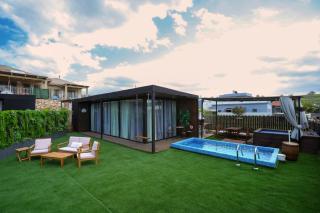 אחוזת קאלו - בריכה פרטית - 2