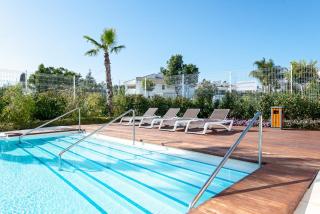BEACHFRONT LUXURY ROOFTOP PENTHOUSE WIFi POOLS GRILL I O NAC PADDLE - Marbella - 0