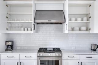 South Lake Union 2br w gym roof nr restaurants SEA-554 - 2