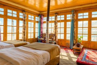 Astrostays at Pangong - Spangmik - 3