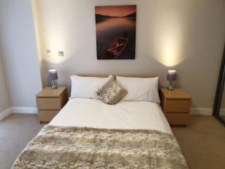 Birmingham Diamond 2-bedroom Apartment City Centre - Birmingham - 0