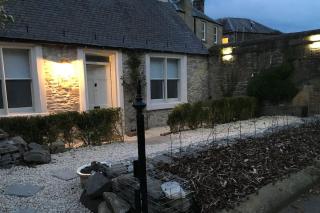 Galashiels Town Centre Cottage Sleeps 2 - 9