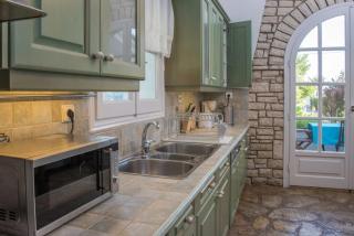 Avlaki Beach House,stylish villa in Kassiopi - Kassiopi - 2