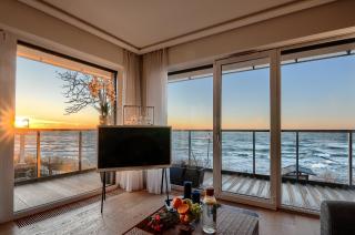 Apartament Szafirowy z BEZPOŚREDNIM WIDOKIEM na morze- Nadmorski Luksus Apartamenty - Ustronie Morskie - 0