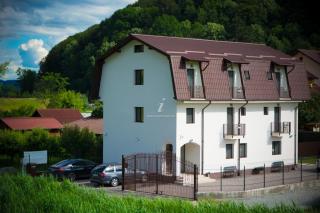 Pensiunea Teodora Caciulata - 0