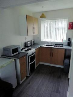 Superb Chalet Close To Hemsby Beach With A Modern Interior, Sleeps 5 Ref 18151B - 9