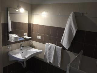 Hotel Montecarlo - Milão - 7