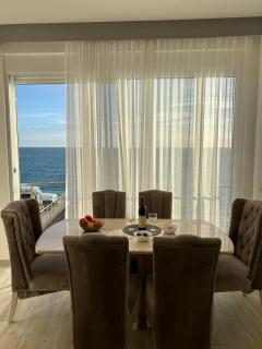 Paradise beachfront view 2 - Dobra Voda - 1