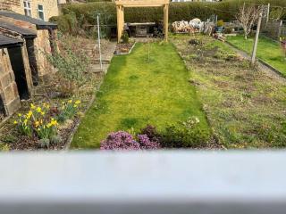 A beautiful 1 bedroom home. - Matlock - 8