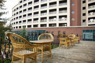 Hotel Sani - Truskavets - 3