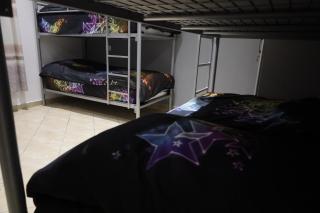Sonche Hostel - Tirana - 7