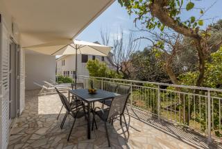 Seaside Sanctuary - Modern 3 Bedroom and 3 Bathroom Apartment 60m from Beach - Novalja - 9