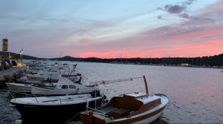 Luxury Old Town Apartment with Sea View - Rogoznica - 9