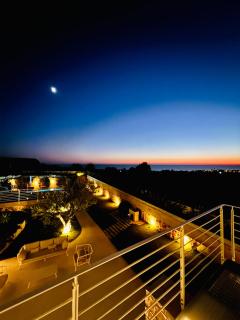 Villa Dafni Luxury Home Heated Pool - 6