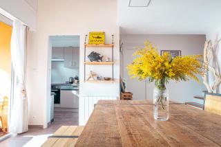L'Odyssée provençale, un duplex de charme de 2 chambres au pied du village médiéval de Bormes-les-Mimosas, offrant des prestations haut de gamme et une superbe vue sur le Massif des Maures - Bormes-les-Mimosas - 8