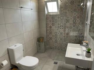 Orange Country House - 5