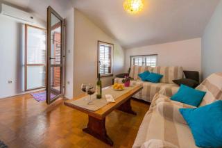 Apartment in Crikvenica 5600 - Crikvenica - 1