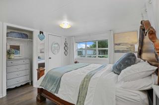 Boat and Fish on Lewisville Lake Pet-Friendly Haven - 2