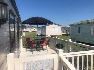 Beautiful Caravan At Manor Park Holiday Park In Hunstanton Ref 23060W - Hunstanton - 8