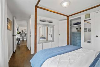 Near Water Lake Dallas Home with Furnished Patio! - 1