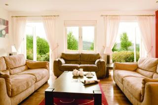 Ring Of Kerry Holiday Cottages No 20 by Trident Holiday Homes - 2