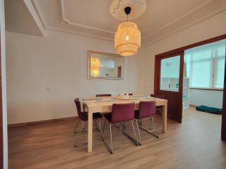 Céntrico, 100 metros de la playa, reformado,163 m2 - Foz - 5