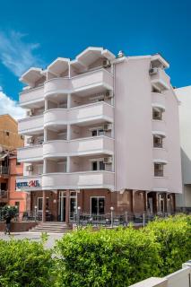 Garni Hotel MB - Budva - 0