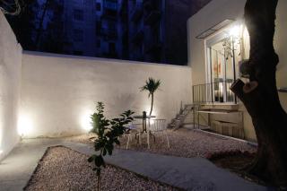 Patio Apartment near metro & Acropolis - 9