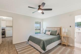 Updated & centrally located 3 Bed - Lafayette - 4