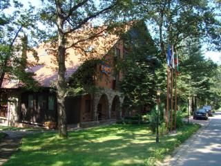 Hotel Izvor - Starozagorski Bani - 0